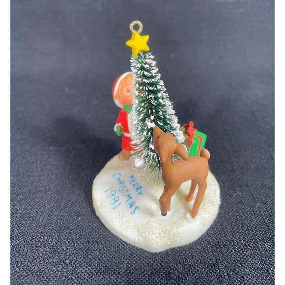 Vintage Hallmark Christmas ornament 1981 with love from Betsey Clark - Picture 2 of 7